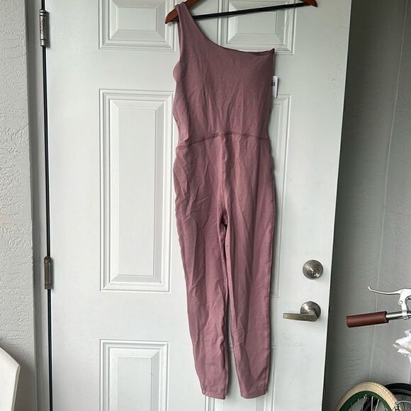 One Piece Workout Pants Body Suit Set - Old Navy - NEW - NWT - Size Small - Picture 2 of 6